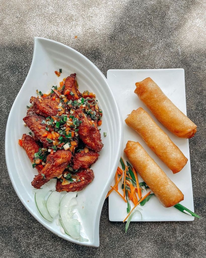 Spicy wings and spring rolls at Chai Tang